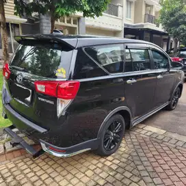 Toyota Kijang Innova Venturer 2019 Diesel Matic AT Reborn Solar