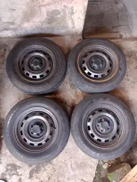 velg + ban standar corolla/Corona