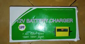 Charger AKi 12v