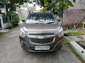 Chevrolet Spin 2014 Bensin
