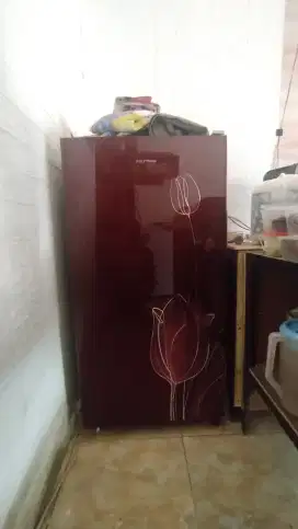 Kulkas Polytron