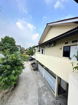Kost Nyaman dan Exclusive dgn Kmr Mandi dlm, Air panas dan Parkir luas