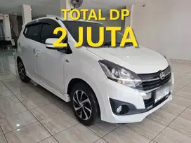MURAH daihatsu ayla r 1.2cc 2018