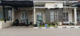 DIJUAL TERMURAH RUMAH CLUSTER SEMI FURNISHED ADORA RESIDENCE