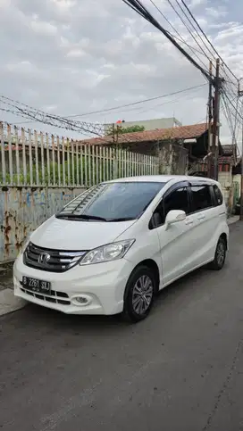 Honda FREED tipe PSD tahun 2016