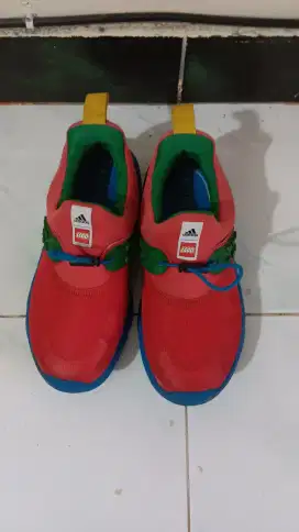 Dijual sepatu Adidas Lego anak Ori