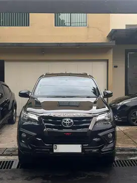 toyota fortuner vrz trd 2020