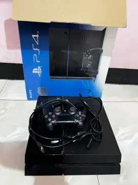 Jual PS 4 Fat eror, tiba-tiba mati jarang dipakai