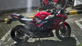 Ninja 250 FI 2015