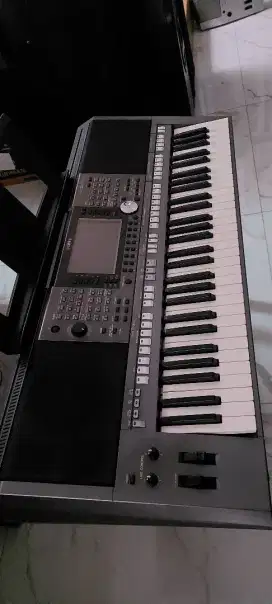 Keyboard yamaha Psr-S 970