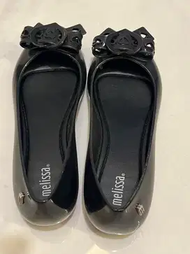 Sepatu wanita wangi permen