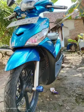 YAMAHA MIO J BIRU 2012