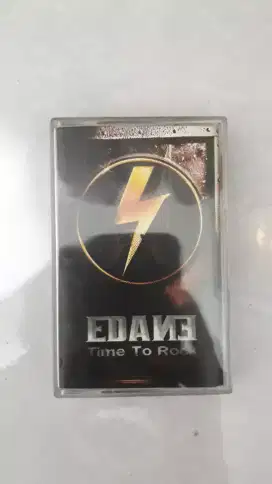 Kaset pita rock EDANE