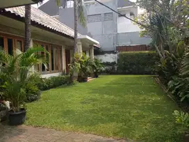 Kemang, Rumah lama, sangat terawat sekali, siap huni, spool, marmer+pa