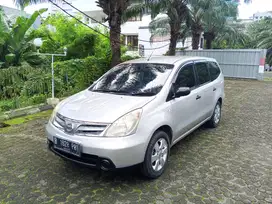 Grand Livina SV manual 2012 silver bodi mulus mesin halus AC dingin