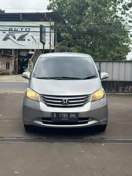 Honda Freed PSD 2011