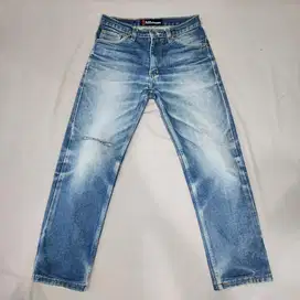 Levi's 505 Ripped Jeans Straight Cut (SIZE 29)