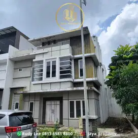 Rumah Hook Dijual  Mutiara Palace Blok a