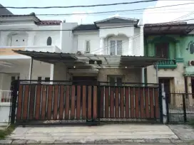Dijual rumah Raffles hils