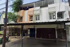 Dijual Ruko 3 Lantai Depan Mall Cinere Lokasi Strategis