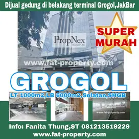 Dijual gedung di Jl Dr Susilo,JakBar belakang terminal LT 1000m2 LB 60