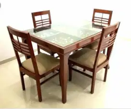 MEJA MAKAN 4 KURSI SPECIAL CICILAN MURAH