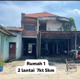 Dijual Tanah Bonus 2 Bangunan Rumah , Ambyaar  LT 700m2