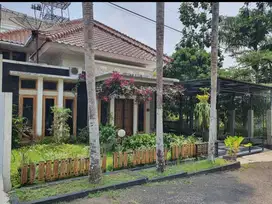 Rumah hook 2 lantai perum elit Rafles Baturaden Purwokerto