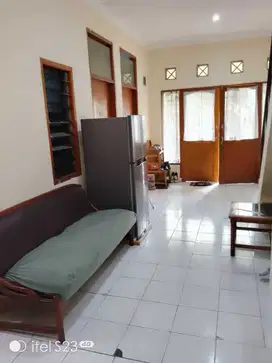 DIJUAL CEPAT Kost Putri Muslimah Aktif  Sarimanah Sarijadi Bandung