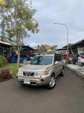 Nissan Xtrail 2.5 XT