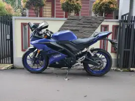 YAMAHA R15 V3 TAHUN 201I LOW KM