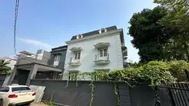 Dijual rumah hoek mewah 3 lantai area tanah kusir pondok indah jakarta