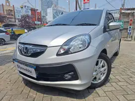 [OLXMOBBI] Low Angs Honda Brio Satya 1.2 E Bensin-MT 2015 PRW
