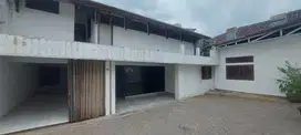 Rumah Tua Hitung Tanah di Tulodong Bawah SCBD Jakarta Selatan