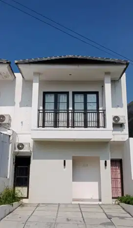 Dijual, Rumah hunian rasa Villa di Casablanca Residence Bogor