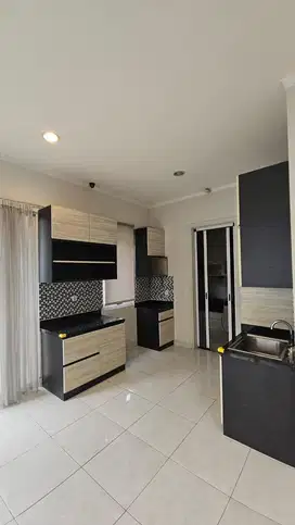 DIJUAL RUMAH MEWAH DI DE PARK CLUSTER FRANGIPANI BSD CITY