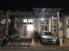TAKE OVER RUMAH MODERN SIMPLE CLUSTER DI KOTA SUTERA - TANGERANG