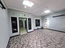 DISEWAKAN RUMAH DIJALAN MAWAR LOKASI STRATEGI BANGUNAN BARU