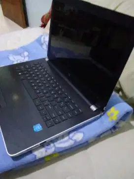 Laptop HP 14-bs008TU, Intel Pentium-N3710 Ram 4gb