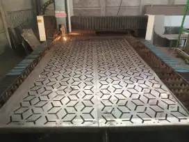 Cutting laser plat besi tebal 0,8 mm