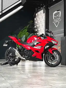 Banting Harga‼️Kawasaki Ninja 250 FI th 2022 - Ayu Mustika