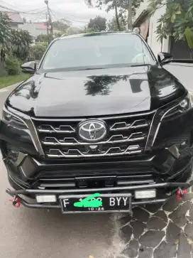 Toyota Fortuner GR Sport 2021