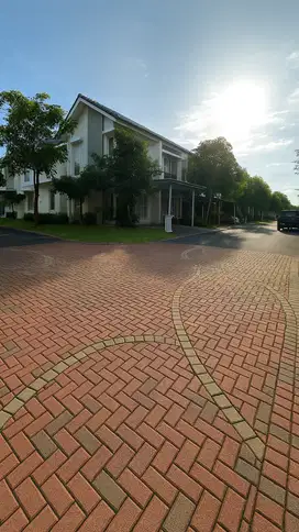 Dijual Cepat Rumah Hoek Mutlak Cluster Verdi Symphonia Gading Serpong