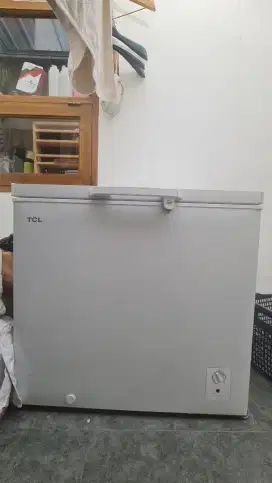Dijual Cepat Freezer Box TCL