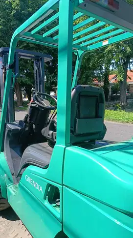READY FORKLIFT MITSUBISHI GRENDIA 3 TON MAST STD 3 METER BERGARANSI