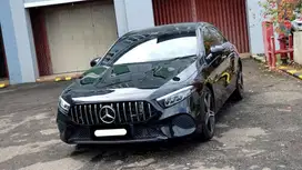 km6rb mercedes benz mercy a200 sedan progressive line 2023 hitam