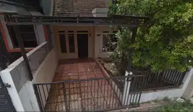 Rumah Asri di Kawasan Bandung Timur disewakan per tahun