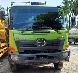 Dijual Self Loader Truck Hino 500 FM260JW Tahun 2021