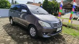 Toyota Kijang Innova 2012 Diesel