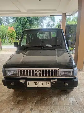 Toyota Kijang kf 50 super long 1987